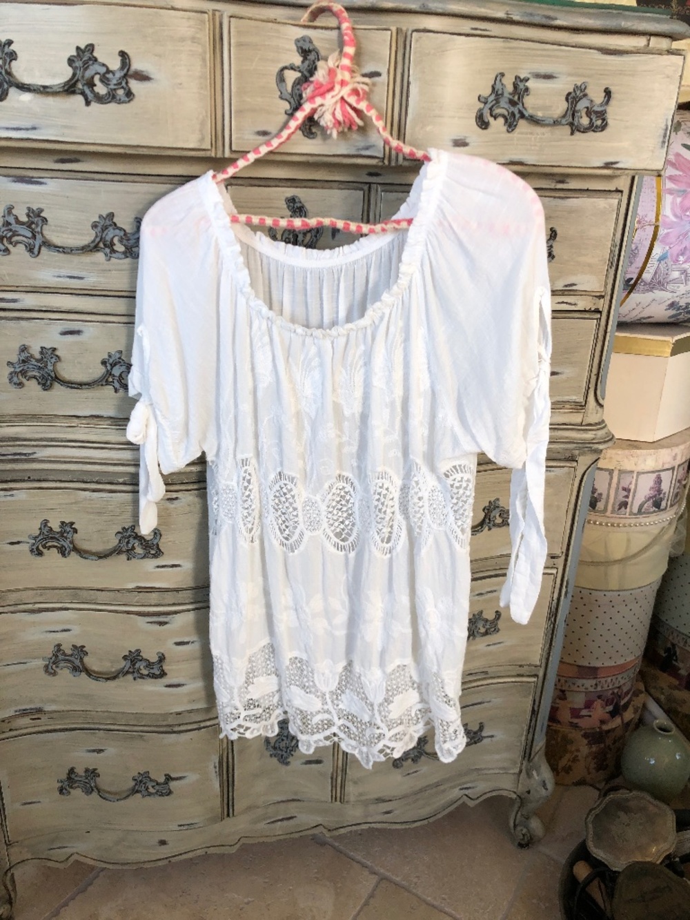Blouse Small Embellishments